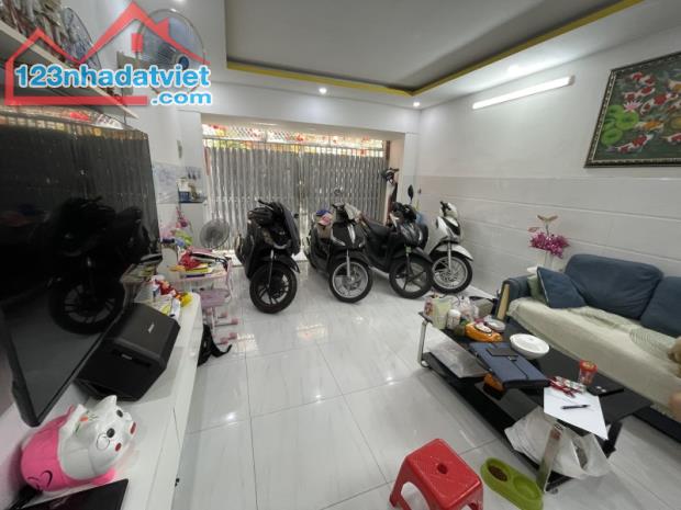 Bán Nhà Tân Bình, Phường 1, Sát Mặt Tiền Hẻm Xe Tải, 57m2, 2 Tầng, giá chi 6 tỷ 050 tl - 3