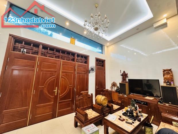 NHỈNH 9,x TỶ - HÀNG XÓM #KĐT ĐẲNG CẤP HIM LAM - OTO NGỦ TRONG NHÀ -THANG MÁY VIVU - NỘI TH - 2