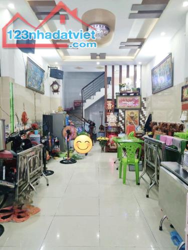 BÁN NHÀ NGUYỄN THỊ TẦN QUẬN 8, 4 TẦNG, NGANG 4M, ĐƯỜNG XE HƠI, CHỈ 9 TỶ