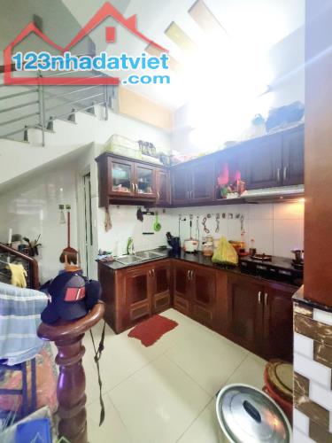 BÁN NHÀ NGUYỄN THỊ TẦN QUẬN 8, 4 TẦNG, NGANG 4M, ĐƯỜNG XE HƠI, CHỈ 9 TỶ - 2
