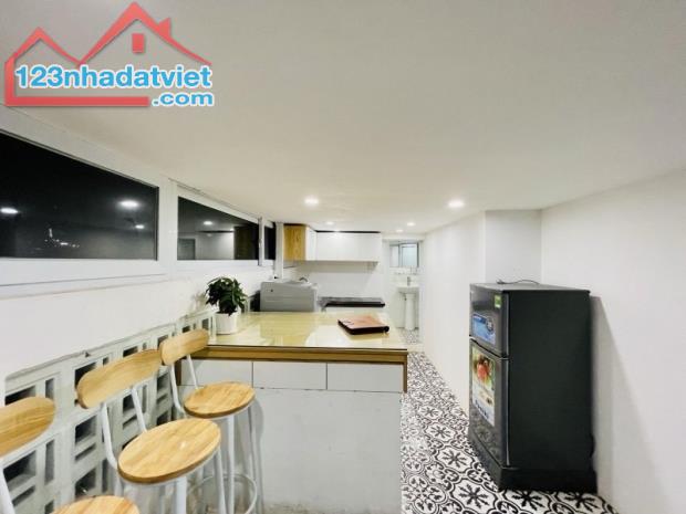 BÁN CHUNG CƯ MINI - 7 TẦNG THANG MÁY - CHỢ KHÂM THIÊN - DÒNG TIỀN TỐT