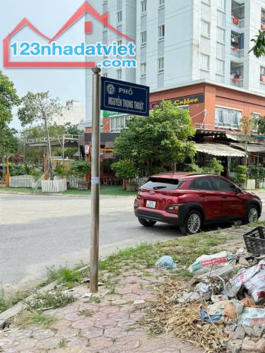 Bán đất lô góc nhà vườn KĐT Tuệ Tĩnh, ph Cẩm Thượng, TP HD, 169.9m2, mt hơn 24m, vị trí đẹ
