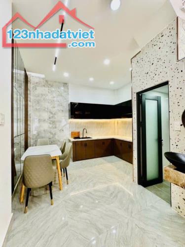 Gấp bán nhà HXH Thống Nhất,DTSD 76m2,Nhà đẹp,Full nội thất,Gần Cityland,Chỉ - 3
