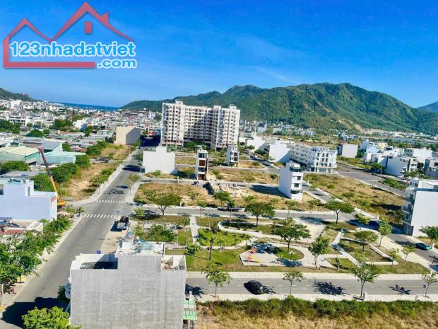 Bán lô đường B5 VCN Phước Long 2 - Nha Trang( bao tất cả)