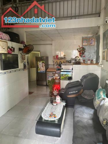 Bán đất tặng nhà Hẻm 6m 182 Lã Xuân Oai, Tăng Nhơn Phú A, 200m2, ngang 10m, chỉ 11 tỷ 999 - 2