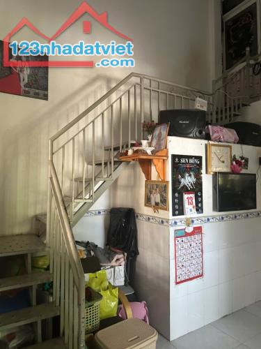 Bán đất tặng nhà Hẻm 6m 182 Lã Xuân Oai, Tăng Nhơn Phú A, 200m2, ngang 10m, chỉ 11 tỷ 999 - 3