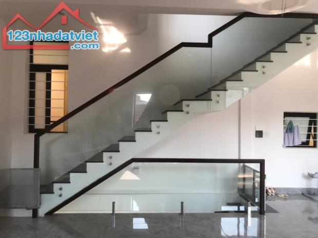 Bán nhà riêng 3 tầng trung tâm Huế Ngô Gia Tự, Kinh doanh tốt – 6.8 tỷ - 1