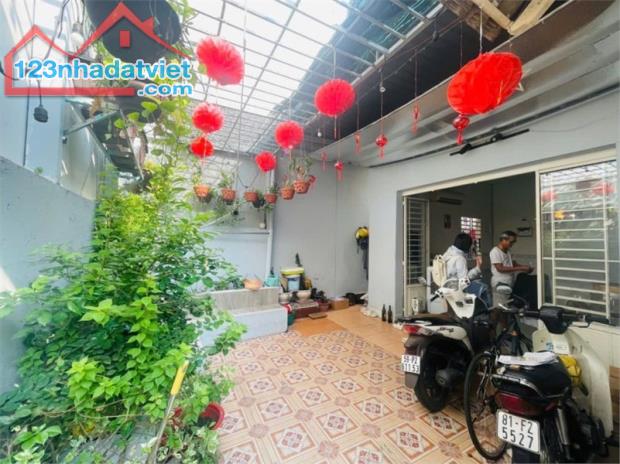 BÁN NHÀ CẤP 4 - HẺM Ô TÔ THÔNG - NGUYỄN VĂN CÔNG, P.3, GÒ VẤP - DT 107m2 (5x21) - 7.9 TỶ