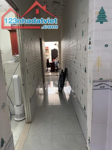 BÁN NHÀ CẤP 4 - HẺM Ô TÔ THÔNG - NGUYỄN VĂN CÔNG, P.3, GÒ VẤP - DT 107m2 (5x21) - 7.9 TỶ - 4