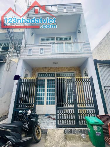 BÁN NHÀ 2 TẦNG, 130M2, NGÕ LÊ ĐÌNH CẨN, TÂN TẠO, BÌNH TÂN - GIÁ CHỈ 6.5 TỶ - SỔ HỒNG