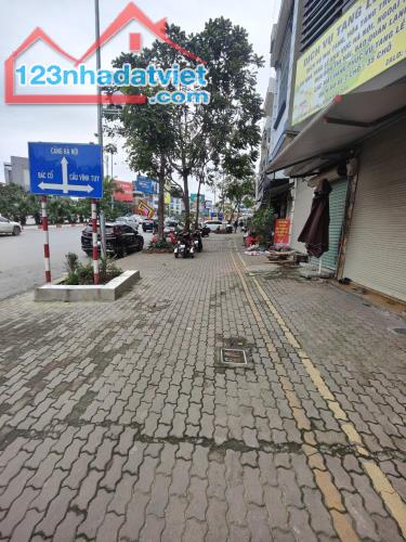 MP TRẦN KHÁT CHÂN, HAI BÀ TRƯNG, KD ĐỈNH, MẶT PHỐ LỚN, VỈA HÈ ĐÁ BÓNG, DT 105M2 GIÁ 36 TỶ