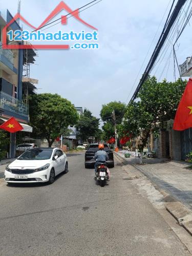 BÁN ĐẤT MẶT TIỀN Đường BÙI VỊNH-CẠNH Đường LÊ ĐẠI HÀNH-TT CẨM LỆ-DT 100m2/5m GẦN 4 TỶ