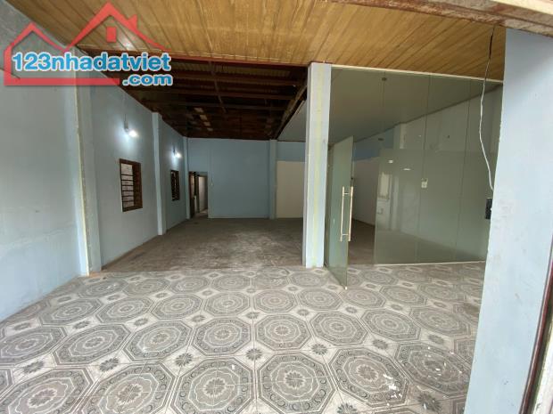 Cho thuê nhà mặt tiền Nguyễn Sơn, Tân Phú – vị trí đắc địa, phù hợp kinh doanh – 230m², 2 - 4