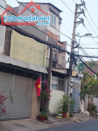 Mua 70m2 đất tặng thêm 30m2 đất giá chỉ 5,6 tỷ, Nguyễn Thị Định,Bình Trưng Tây LH - 1