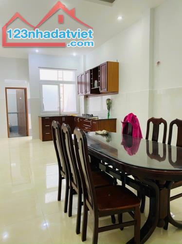 Chỉ 5.9 tỷ TL! 101m², 2 Tầng/6PN, HẺM BA GÁC, Lê Văn Thọ Gò Vấp! Đang cho thuê 168tr/năm! - 1