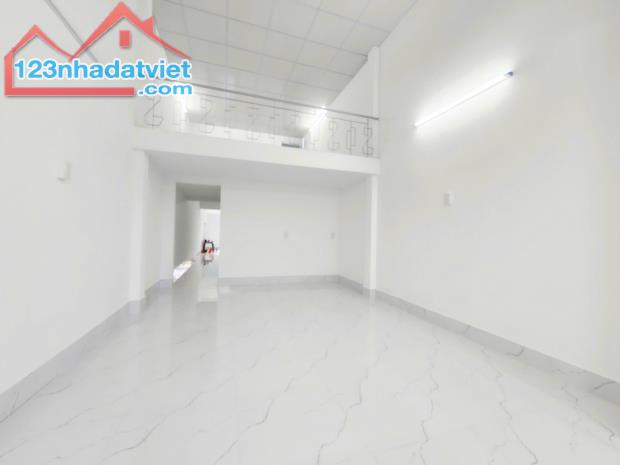 BÁN NHÀ MỚI - NGAY TRUNG TÂM NHA TRANG, GẦN CẦU HỘ - GIÁ TỐT CHỈ 3 TỶ 3 🌟
