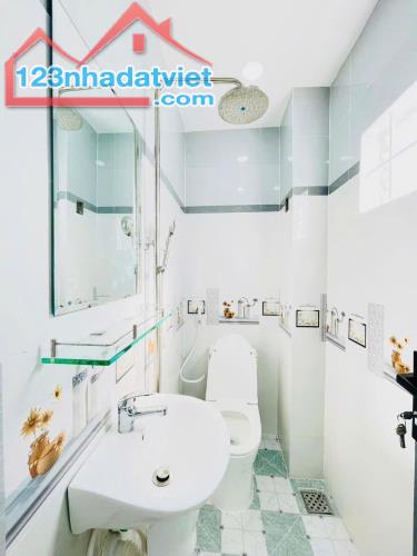 LÔ GÓC HAI MẶT TIỀN 7M - GIÁP QUANG TRUNG - GÒ VẤP - GIÁ 4.5 tỷ - 5
