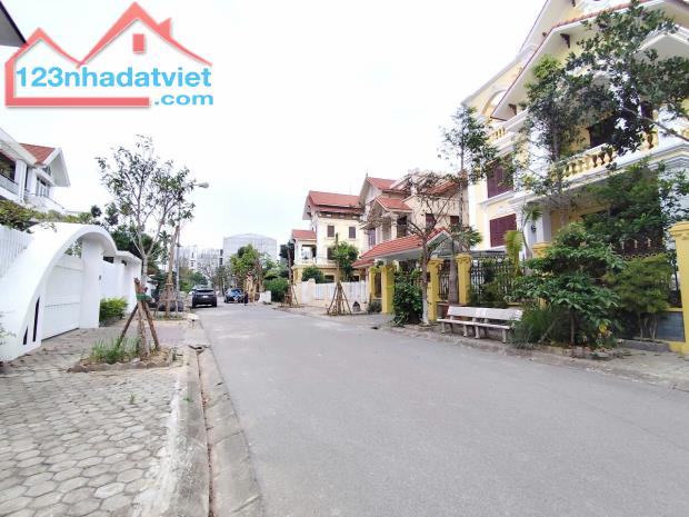 Đất phân lô biệt thự Sao Đỏ - 300m - Giá 40tr/m - gần ngay Cầu Rào - 2