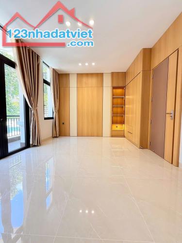 Bán nhà 1 trệt 2 lầu đúc 3 tấm đường Trương Công Định - Phường 7 - Trung Tâm Vũng Tàu - 3