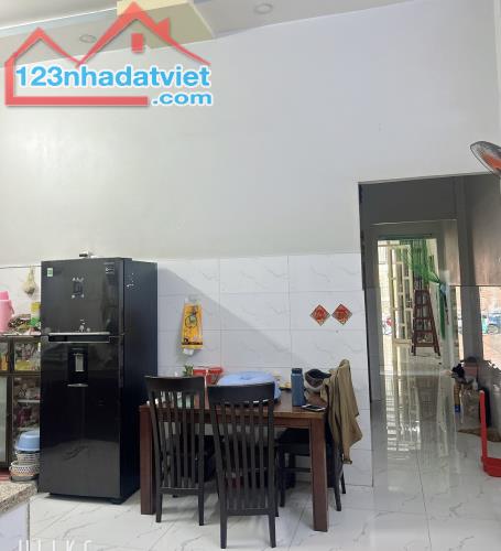 NHÀ MẶT TIỀN ĐƯỜNG NHÁNH NGUYỄN THỊ ĐỊNH - THẠNH MỸ LỢI - 105m CHỈ 9Tỷ - 1