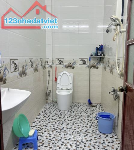 NHÀ MẶT TIỀN ĐƯỜNG NHÁNH NGUYỄN THỊ ĐỊNH - THẠNH MỸ LỢI - 105m CHỈ 9Tỷ - 3