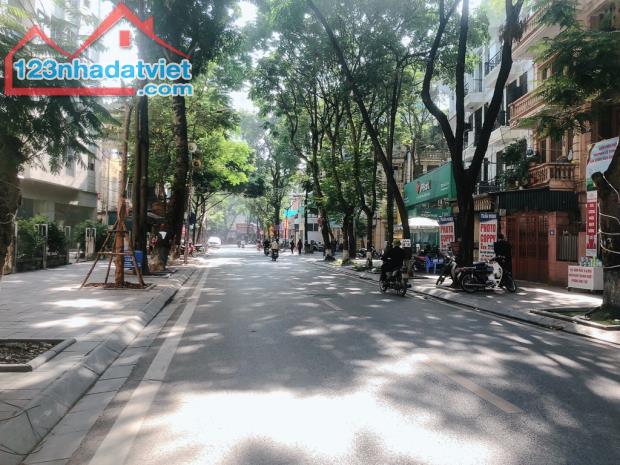 Bán nhà liền kề KĐT Định công – 78m2 x mặt tiền 4,7m – giá 25,5 tỷ