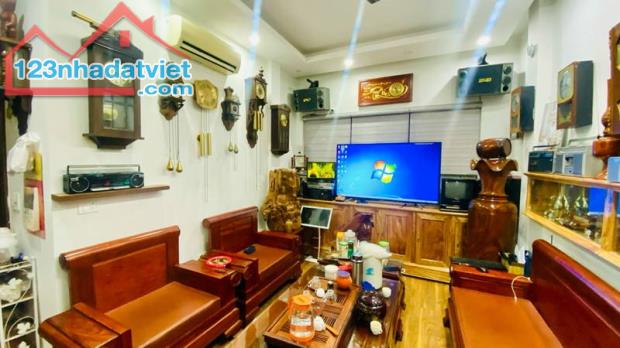 💥💥SIÊU PHẨM ĐƯỜNG LÁNG – ĐỐNG ĐA – Ô TÔ TRÁNH – KINH DOANH – GẦN PHỐ – 44M, GIÁ 18.5 TỶ - 3