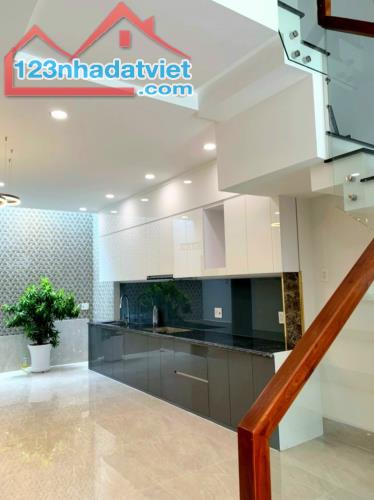 Bán nhà 4 tầng, 90m², 4PN, 5WC, Q.2, 8.2 tỷ, sổ hồng - 2