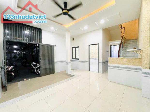 007GV – Bán nhà hẻm tải Thống Nhất P16, 49m2 ngang 5.5m, 5PN sổ riêng, NHỈNH 5.2 tỷ TL