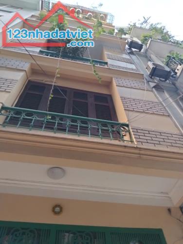 Bán Nhà Phố Thái Thịnh 60 m2 x 5 tầng MT 4.3 m K/Doanh Ô Tô TRánh Quận Đônga Đa