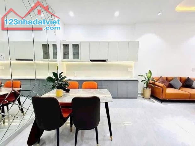 Bán nhà 92m², 2 tầng, 3PN, Q.9, 5.6 tỷ, sổ hồng - 2