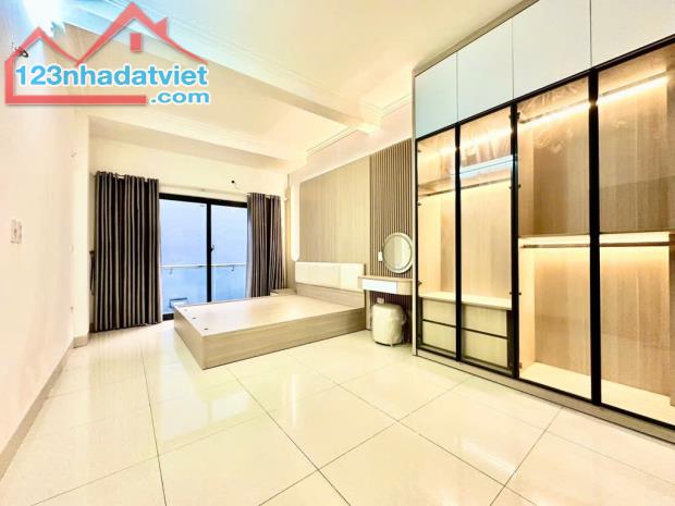 BÁN NHÀ PHỐ LÊ LAI HÀ ĐÔNG - Ô TÔ ĐỖ - 4 TẦNG XINH ĐẸP TRUNG TÂM SẦM UẤT