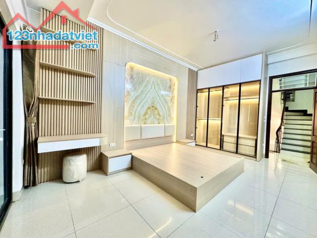 BÁN NHÀ PHỐ LÊ LAI HÀ ĐÔNG - Ô TÔ ĐỖ - 4 TẦNG XINH ĐẸP TRUNG TÂM SẦM UẤT - 2
