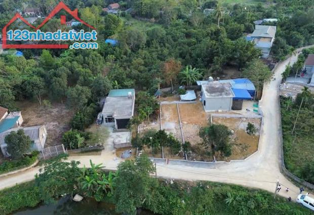 ĐẤT ĐẸP - GIÁ TỐT - Vị Trí Đắc Địa Tại Xã Thanh Cao, Huyện Lương Sơn, Hoà Bình
