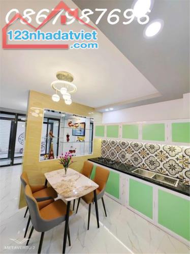 Bán nhà 2 tầng hẻm Lạc Long Quân - P. Phước Tân - TP. Nha Trang - 2