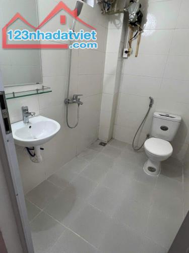 NGUYỄN CHÍ THANH.- PHÂN LÔ CÁN BỘ - 2 THOÁNG - Ô TÔ ĐỖ CỬA - NGÕ THÔNG - 55M² NHỈNH 14 TỈ - 5