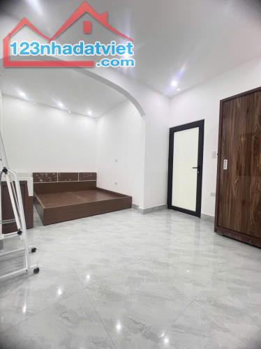 nhà độc lập chợ Cột đèn - lê chân # 2,25 tỷ - 4