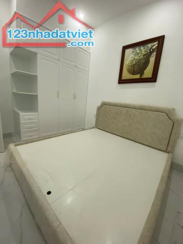 Bán nhà 2 tầng Tân Cổ Điển Full nội thất Kiệt ôtô 112 Thích Thịnh Khiết, Thủy Xuân, TP Huế - 5