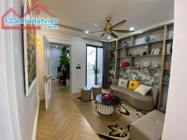 PHÂN LÔ TRUNG KÍNH💥CẦU GIẤY💥121M2 x 4T💥MT 5.7M💥45.5 TỶ💥Ô TÔ TRÁNH💥 KINH DOANH SẦM - 4