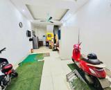NGÕ 318 ĐÊ LA THÀNH LÔ GÓC - KINH DOANH NHỎ - NGÕ THÔNG DT 40m2 5T x MT 4.8m Giá 9.5 tỷ