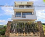 🌴 Gấp bán nhà 3 tầng ngay chợ Long Phước - 72mv, Hoàn công đủ, Hẻm xe hơi 8m, vỉa hè.