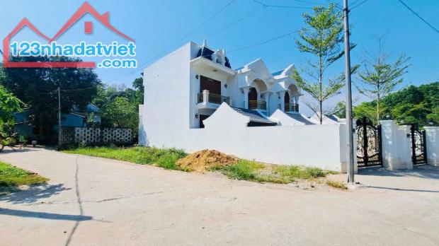 Bán đất 113,8m2 Mặt tiền đường Sử Hy Nhan, Kiệt 69 Lê Ngô Cát cũ, phường Thủy Xuân, TP Huế - 1