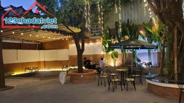 Bán nhà mặt tiền 426m2(Nở hậu 17x30m) giá 20,99 tỷ Đường 12m Lê Văn Khương - 2