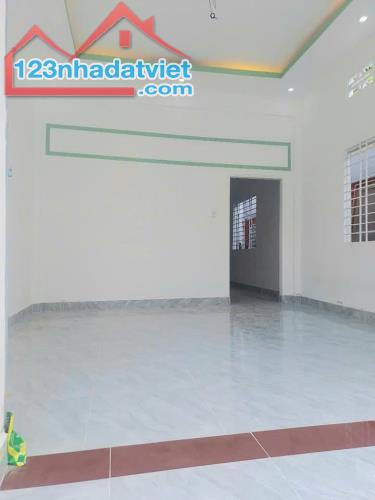 chủ ngộp bank cần bán nhà đất ngay trung tâm q12 - 4