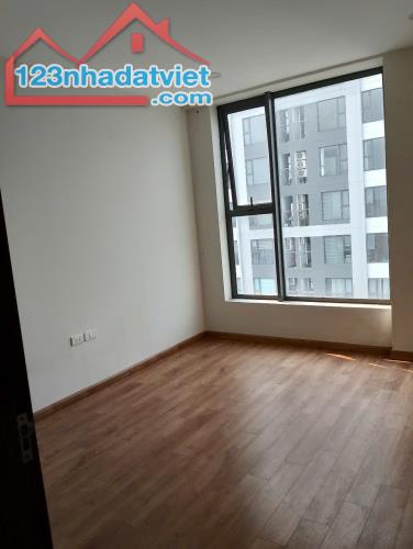 Cho thuê cc Housinco Premium – 288 Nguyễn Xiển - Thanh Trì, 95m 3PN đồ cơ bản 14tr