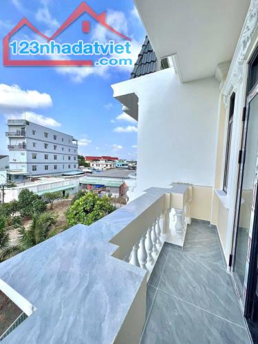 Bán Nhà 2 lầu sổ Hồng Riêng ngay gần ngã tư Vũng Tàu , phường Long Bình Tân Biên Hoà - 5