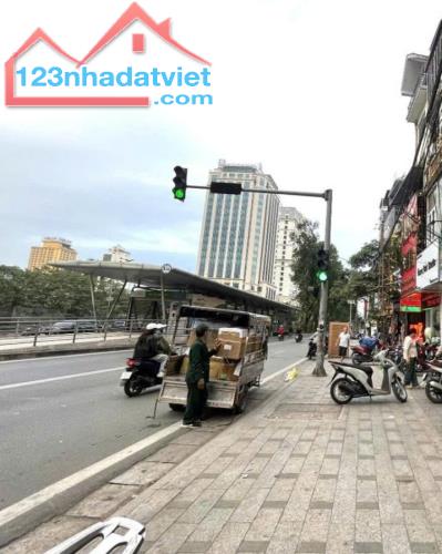 BÁN NHÀ MẶT PHỐ GIẢNG VÕ - QUẬN ĐỐNG ĐA - VỈA HÈ RỘNG - KINH DOANH MỌI MÔ HÌNH - VỊ TRÍ VI - 1