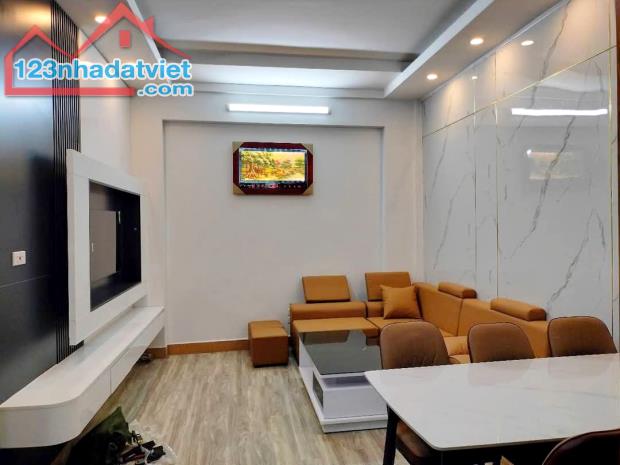 Bán Nhanh Nhà Mặt Ngõ, Thoáng Trước Sau, Sáng, Gần Ô Tô, Ngõ Nông, 50m Ra Mặt Phố, 9.5 Tỷ - 1