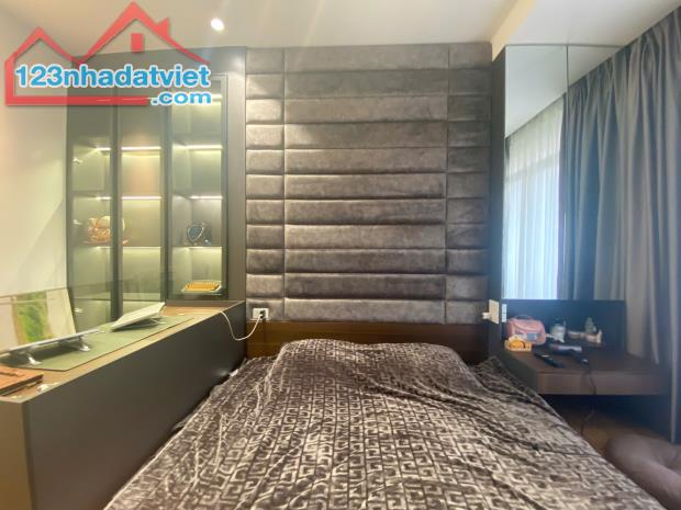 BÁN CĂN HỘ TẦNG 3 PHỐ TÔNG ĐẢN - DIỆN TÍCH 98M2 - GIÁ 12,2 TỶ - 3
