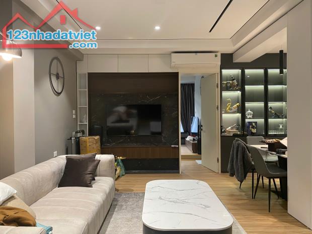 BÁN CĂN HỘ TẦNG 3 PHỐ TÔNG ĐẢN - DIỆN TÍCH 98M2 - GIÁ 12,2 TỶ - 5